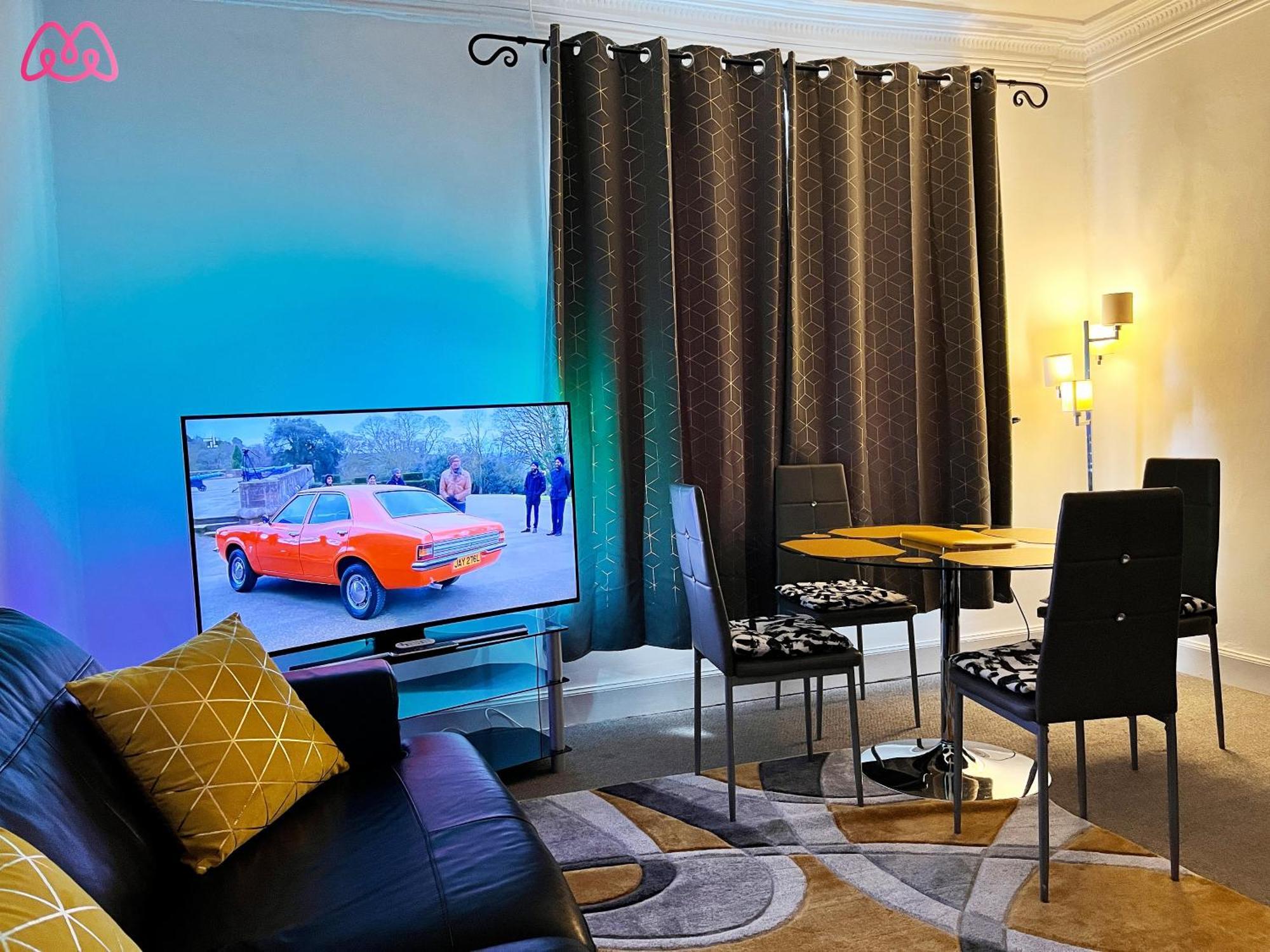 2 Bedrooms Entire Self Check In Apartment *